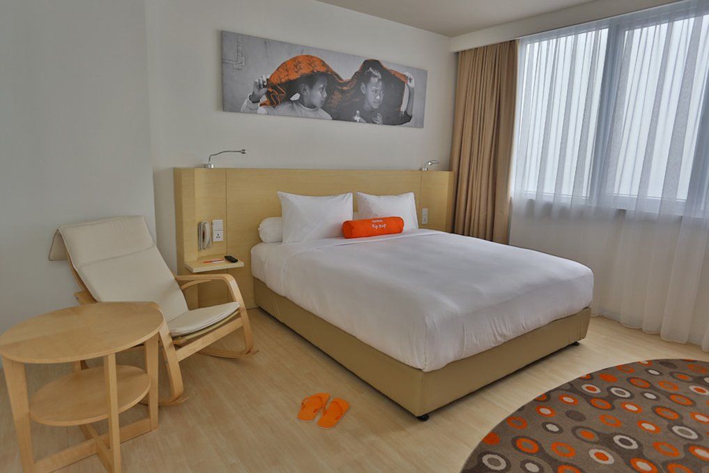 Harris Hotel Понтианак Экстерьер фото